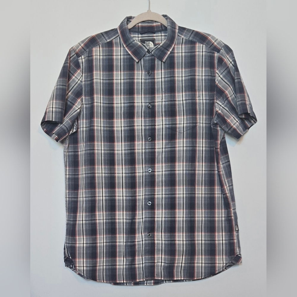 The North Face Men's Short Sleeve Plaid Button-Down - Gray, Blue, Red  size LG
